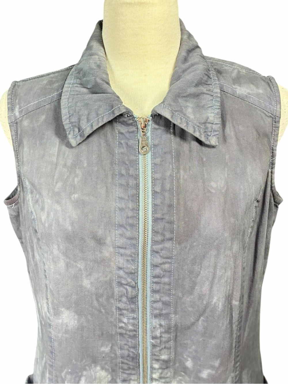 Hope & Harlow Acid Washed Blue Gray Sleeveless Zip Front Collared Dress Size 6 - Picture 2 of 8